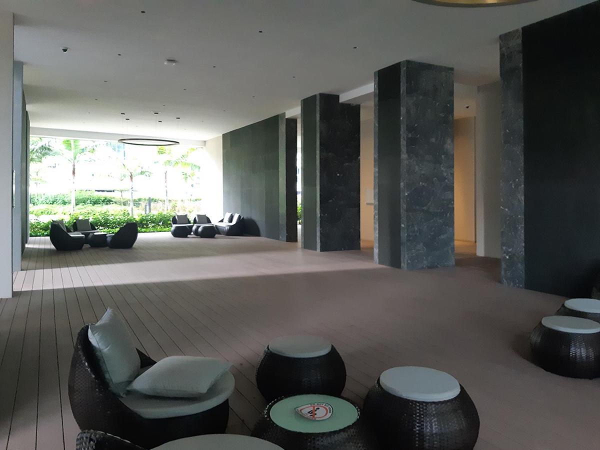 Eaton Residences Klcc By Bhs Куала Лумпур Екстериор снимка