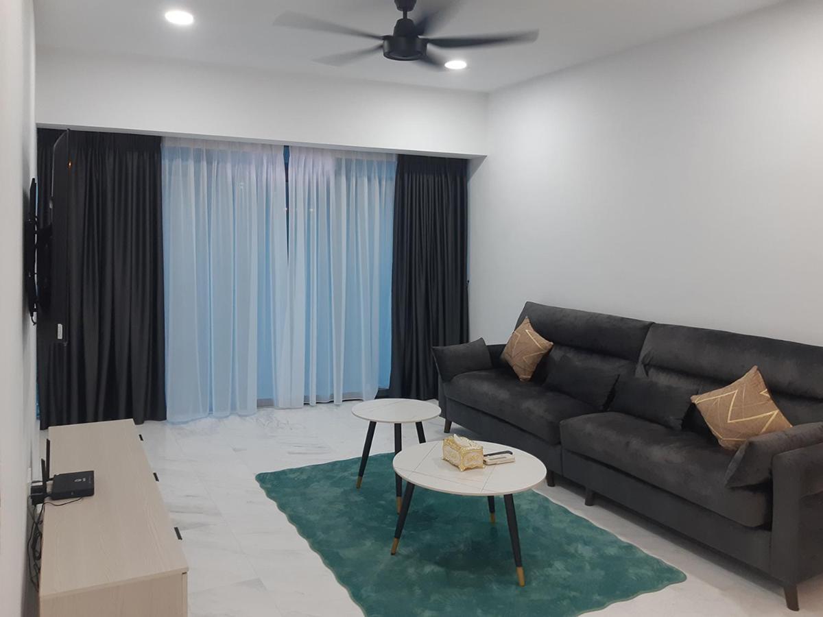 Eaton Residences Klcc By Bhs Куала Лумпур Екстериор снимка