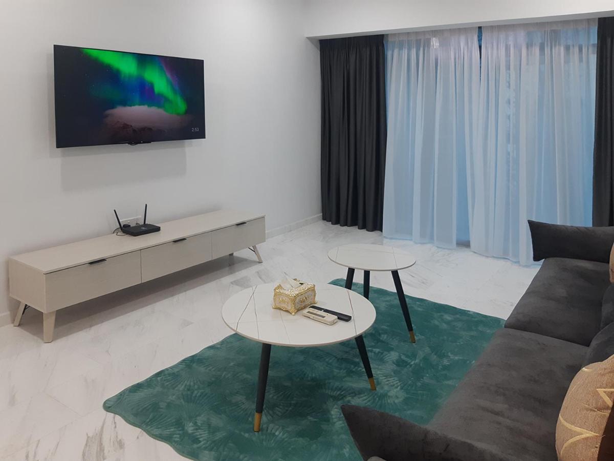 Eaton Residences Klcc By Bhs Куала Лумпур Екстериор снимка
